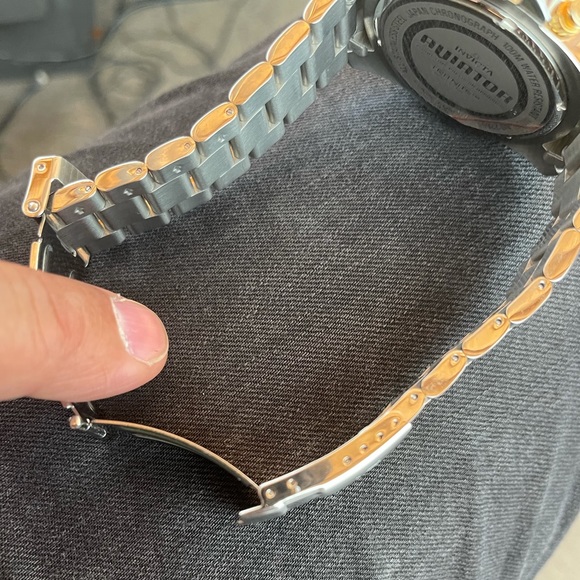 Watch - Picture 7 of 10